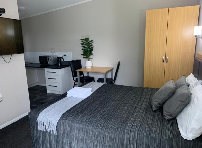 Travellers Inn Motel Гисборн Экстерьер фото