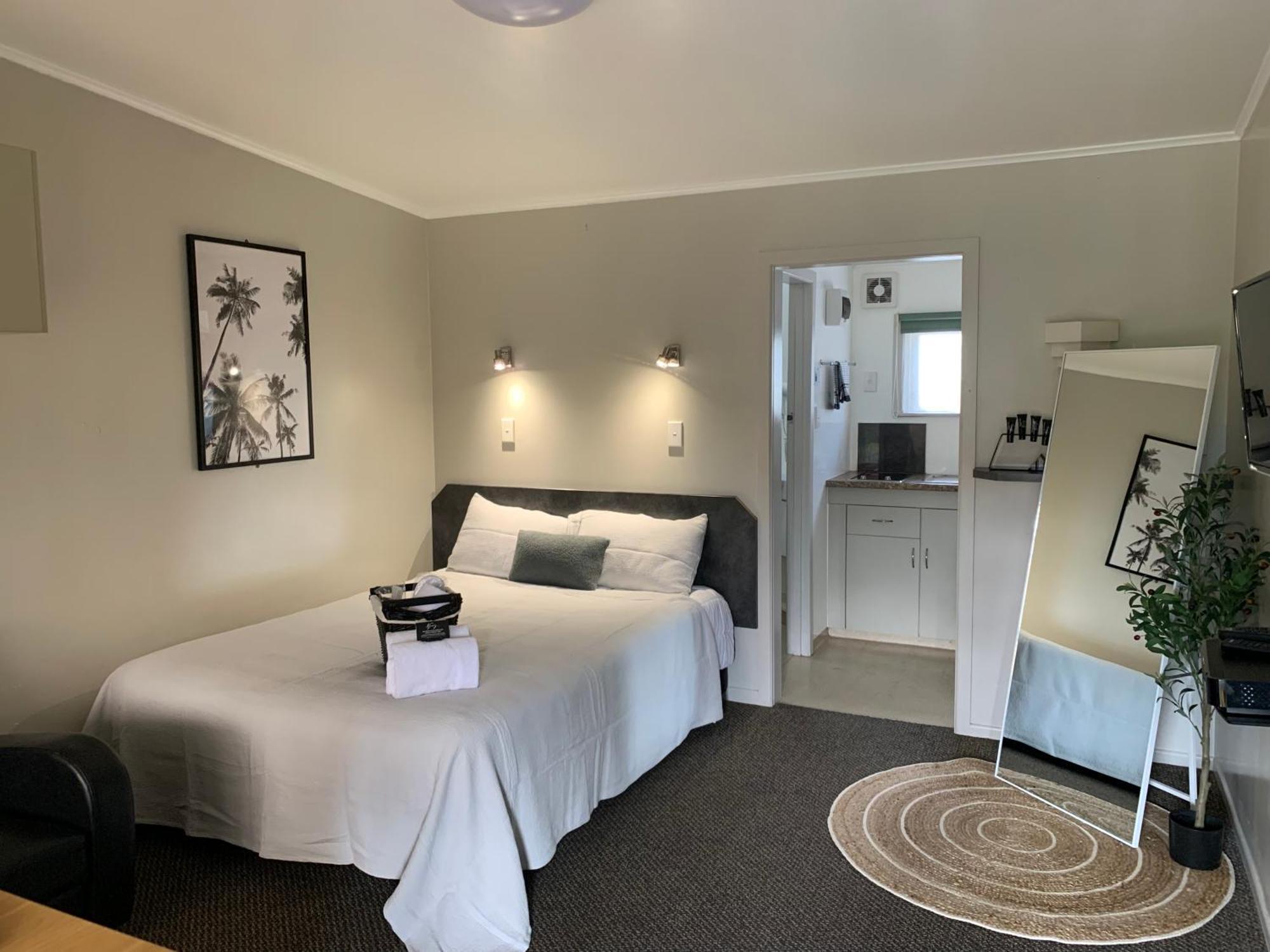 Travellers Inn Motel Гисборн Экстерьер фото